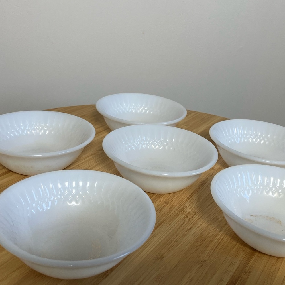 Vintage bowl set Federal Glass “F” white milk glass dessert fruit bowls retro